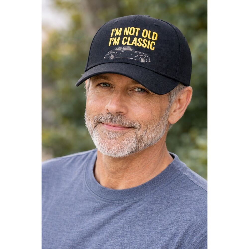 I’m Not Old I’m Classic Funny Vintage Car Black Baseball Cap Adjustable